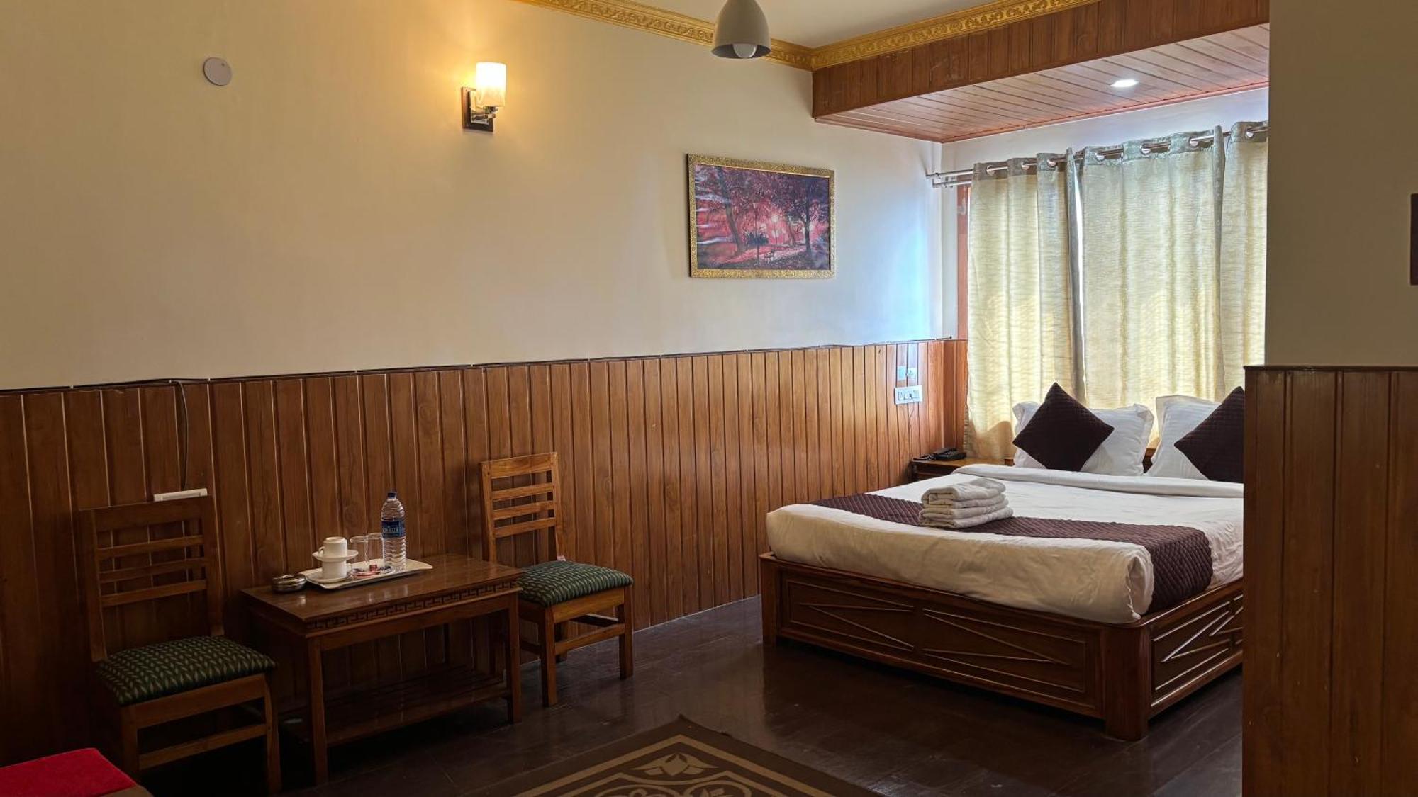 Hotel Kasturi Palace & Restaurant Darjeeling Darjeeling  Eksteriør bilde